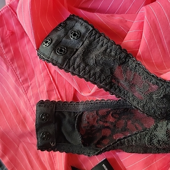 Moda International (Victoria's Secret) Fitted Collar Shirt - Picture 8 of 8